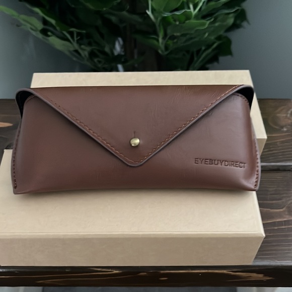 Large Gold rimmed eyeglasses from EyeBuy Direct with case NWOT - Picture 2 of 2